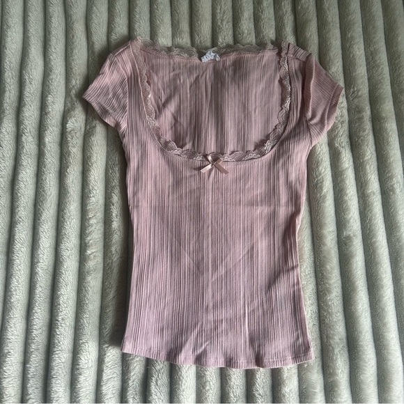 Womens XS Garage Myla Scoop Blush Pink Lace Detail Short Sleeve Top - Picture 2 of 6